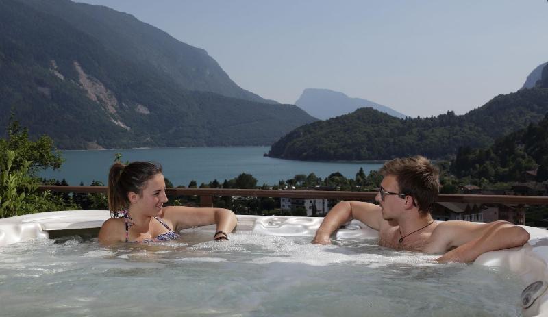 Hotel Olympia Molveno Esterno foto
