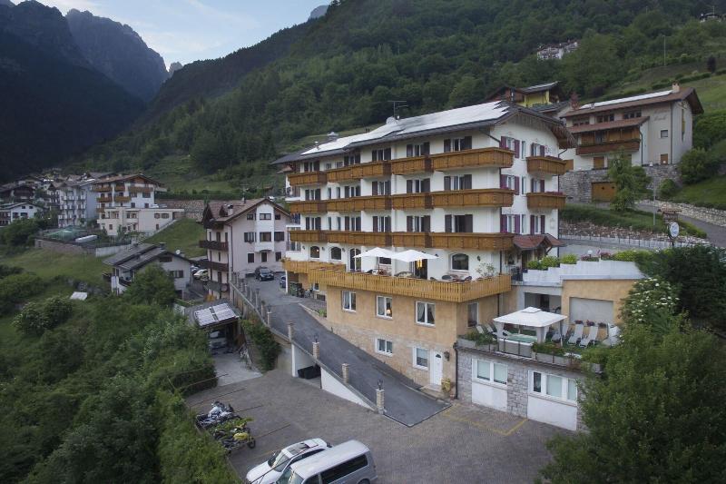 Hotel Olympia Molveno Esterno foto