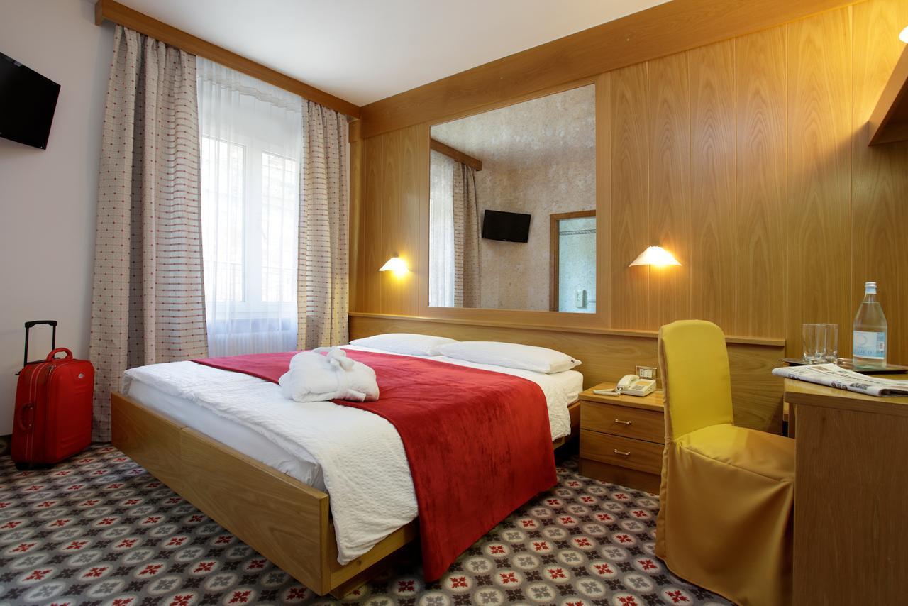 Hotel Olympia Molveno Esterno foto